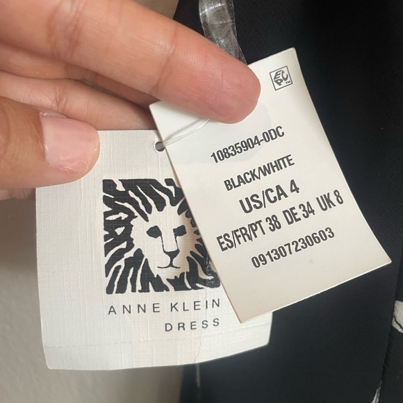 Black floral midi dress - Picture 5 of 6